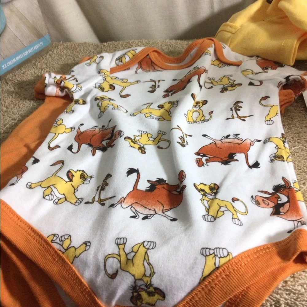 Disney Yellow & Orange Lion Print Kids One-Piece Bodysuits